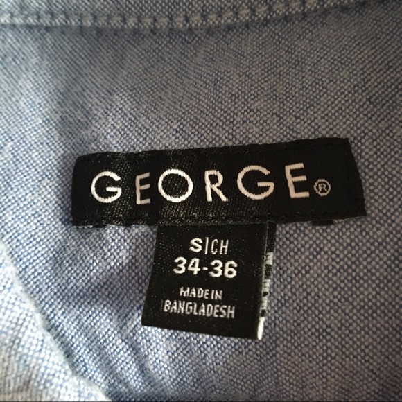 2 Button Down Shirts. Size Small 34-36 - Picture 5 of 9